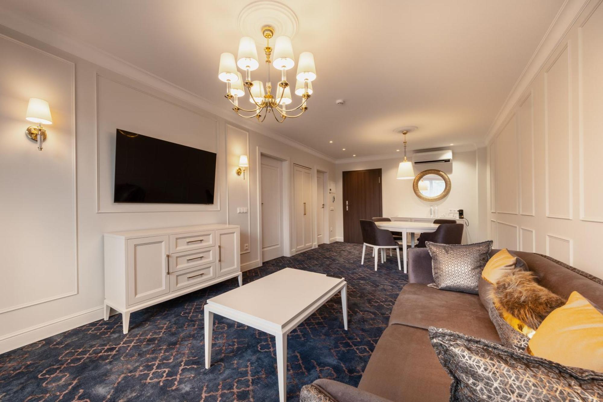 Gradiali Wellness And Spa Palanga Buitenkant foto